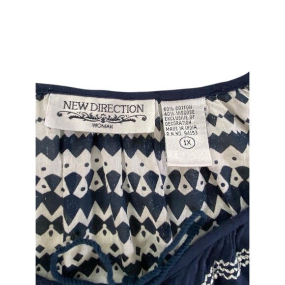 New Direction Womens Top 1X Boho Chic Embroidered w/Zig Zag Sleeves Navy Blue ** - Picture 3 of 12